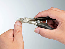 Load image into Gallery viewer, Seki Edge Nail Nipper with Shield (SS-204)
